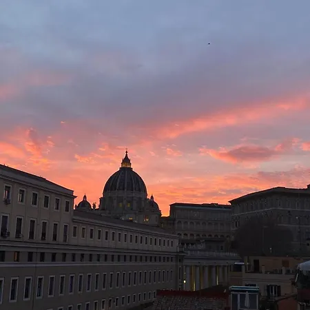 Apartment Vatican Rooftop - New Opening