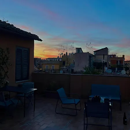 Vatican Rooftop - New Opening Daire
