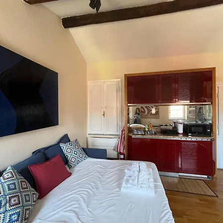 Vatican Rooftop - New Opening Apartman